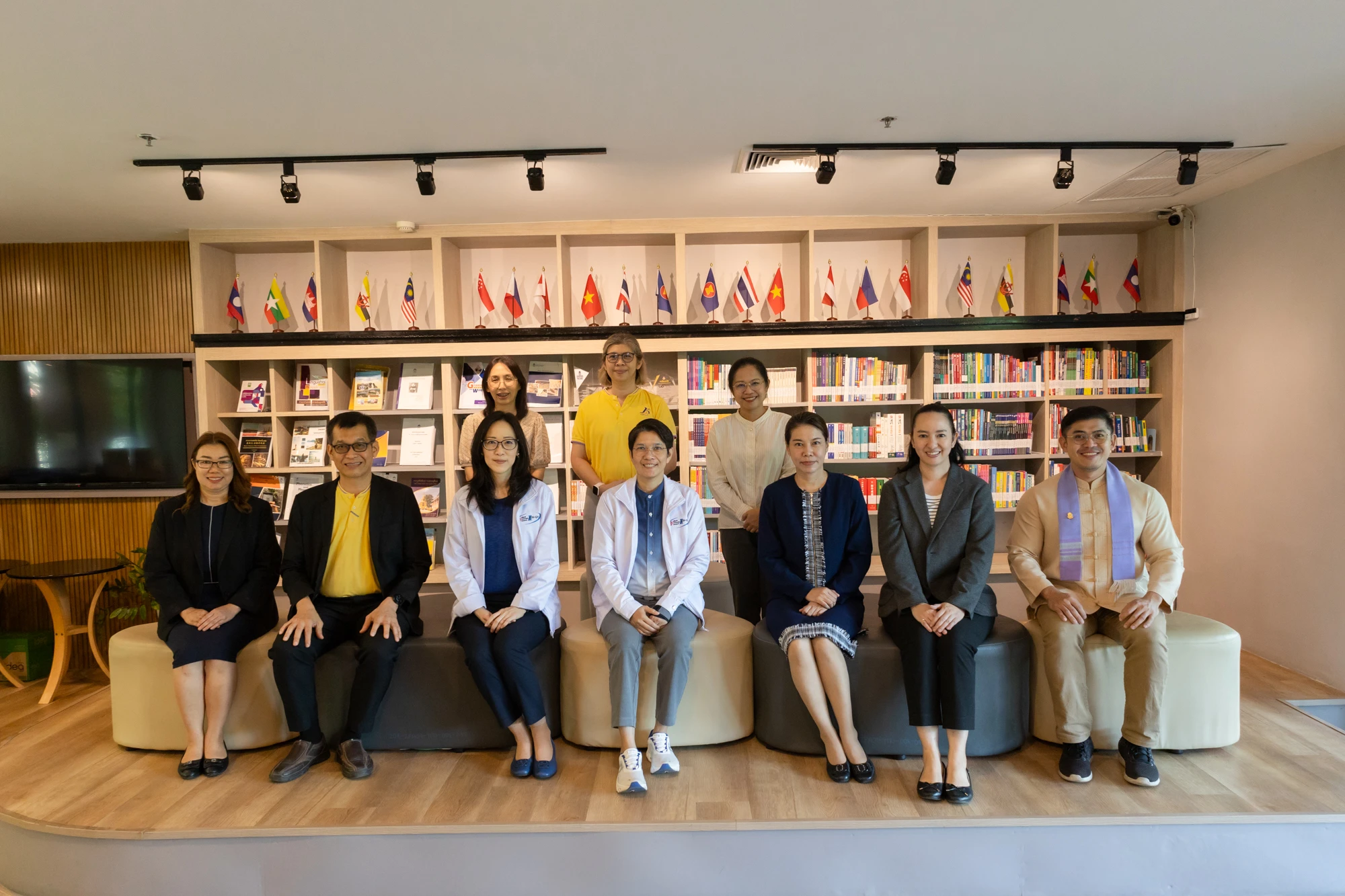 คณะศิลปศาสตร์รับการตรวจประเมินการประกันคุณภาพการศึกษาภายใน ระดับหลักสูตร ประจำปีการศึกษา 2567