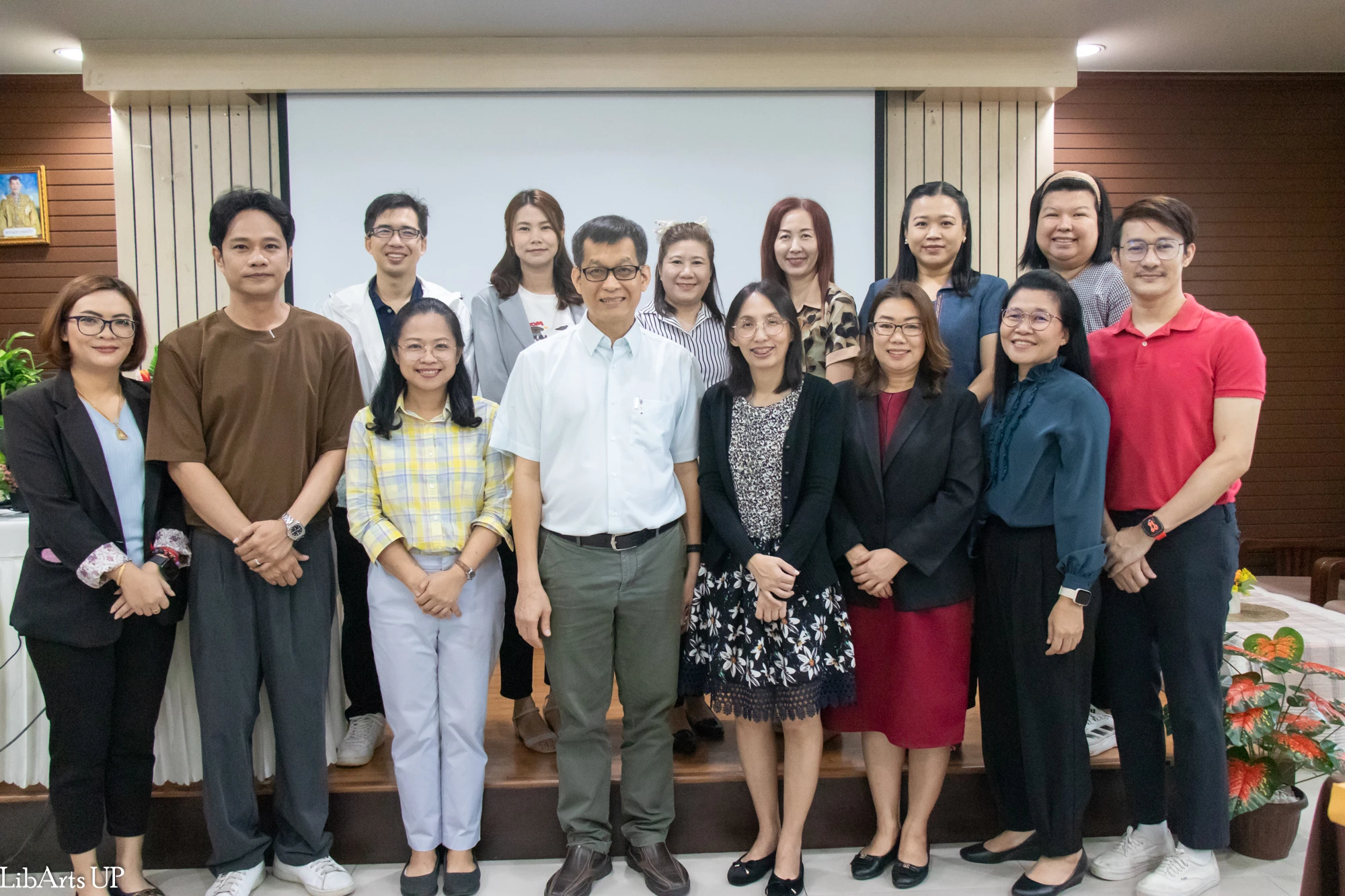 คณะศิลปศาสตร์จัดทำรายงานการประเมินตนเอง ฉบับภาษาอังกฤษ สองหลักสูตรเพื่อเตรียมความพร้อม สำหรับการประเมินการประกันคุณภาพการศึกษาภายใน ระดับหลักสูตร ตามเกณฑ์ AUN-QA