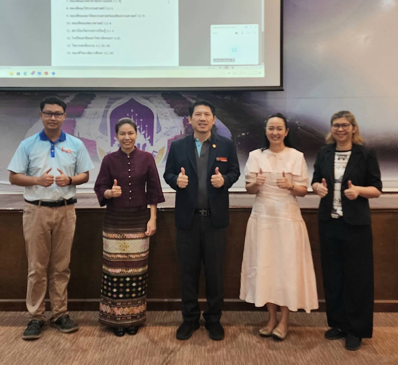 คณะศิลปศาสตร์เข้าร่วมโครงการอบรมการเขียน SAR EdPEx สำหรับผู้บริหารส่วนงาน